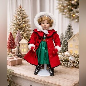 THE DANBURY MINT~SHIRLEY TEMPLE~LITTLE CAROLER~BISQUE PORCELAIN DOLL~NEW~BR*
